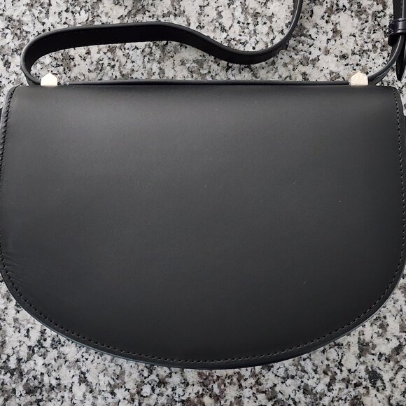 NWOT A.P.C. Genève Calfskin Bag🖤✨(#252) - Picture 5 of 12